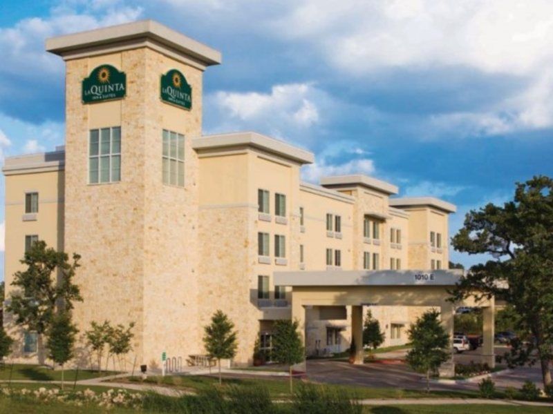 La Quinta By Wyndham Austin - Cedar Park Hotel Exterior foto
